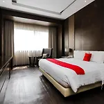 Reddoorz Premium @ Ciumbuleuit Atas