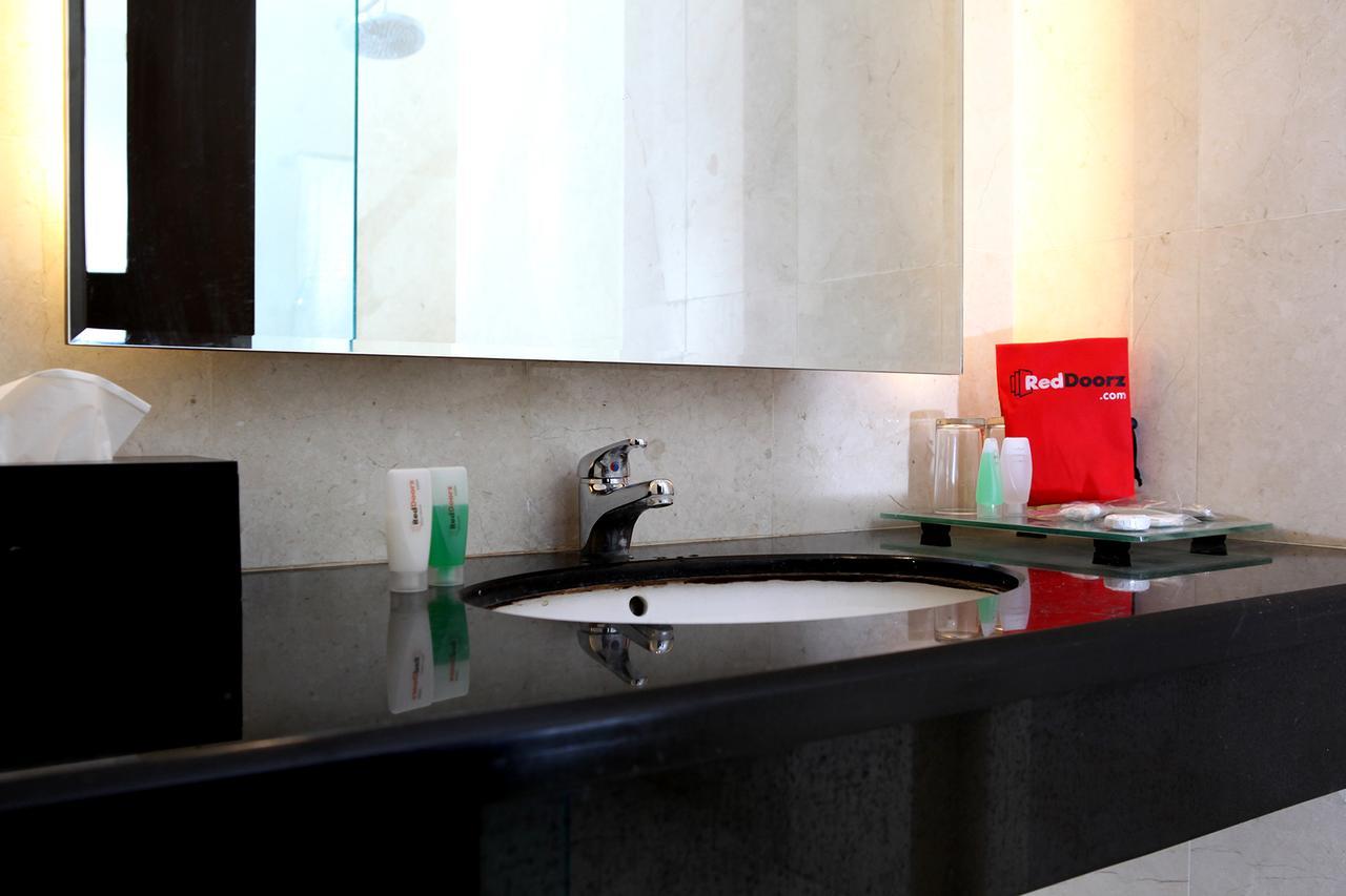 Hotel Reddoorz Premium @ Ciumbuleuit Atas