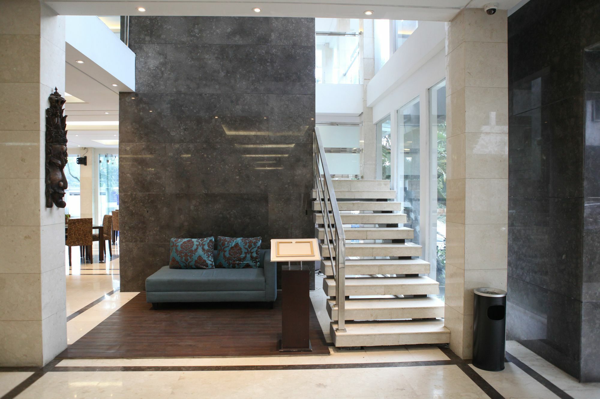 Hotel Reddoorz Premium @ Ciumbuleuit Atas